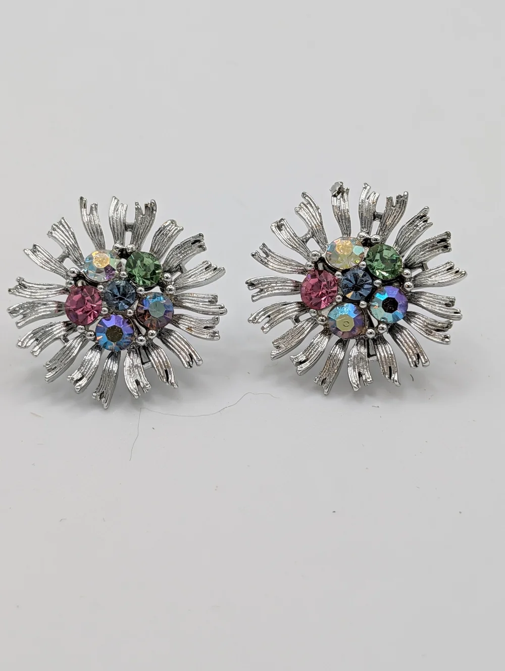 Vintage Lisner multi color Faceted Rhinestone Floral Screw Back Clip Earrings